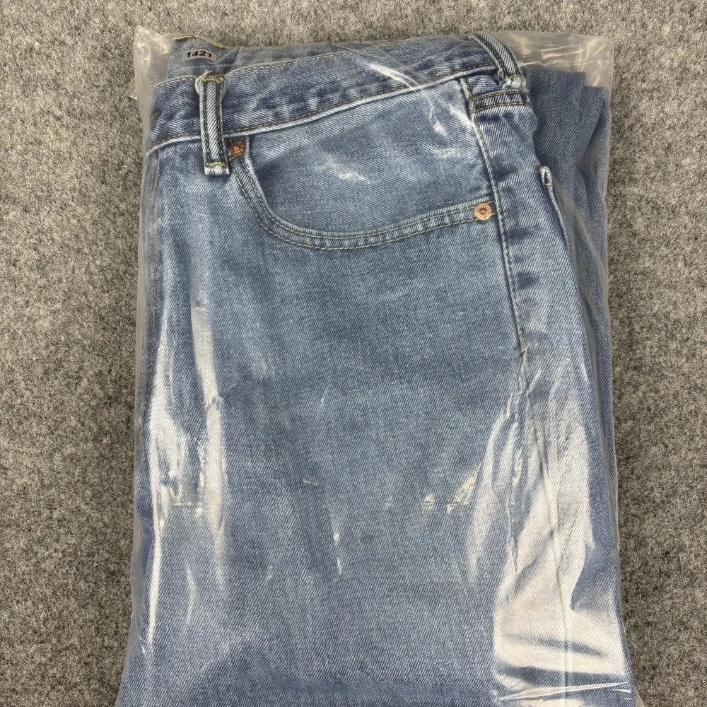 Levis 550 Jeans Mens 33x34 Relaxed Straight Light Wash Blue Denim‎ Casual Y2K